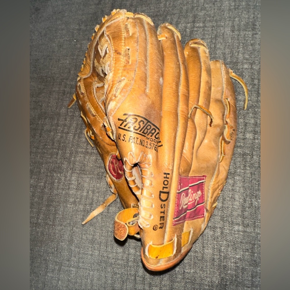 Baseball Glove - image 1